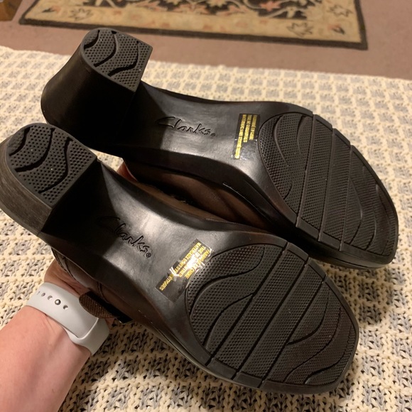 Sz 11 M Clarks Bendables leather block heel Mules Clogs - Picture 10 of 16